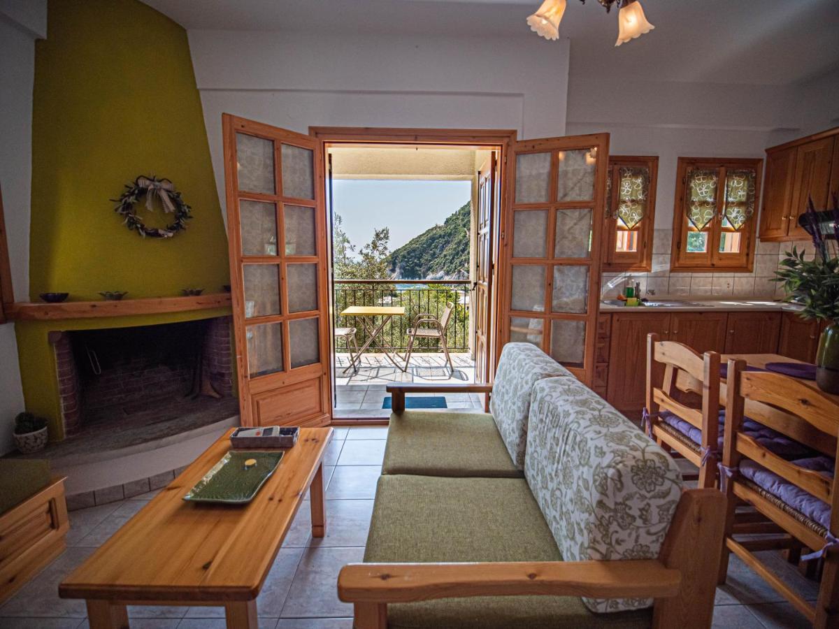 Olive House In Damouchari With A Sea View - Delicious Houses Eksteriør bilde